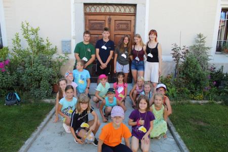 Oratorij Šmartno v Tuhinju 200 pohodnikov na poti (31)